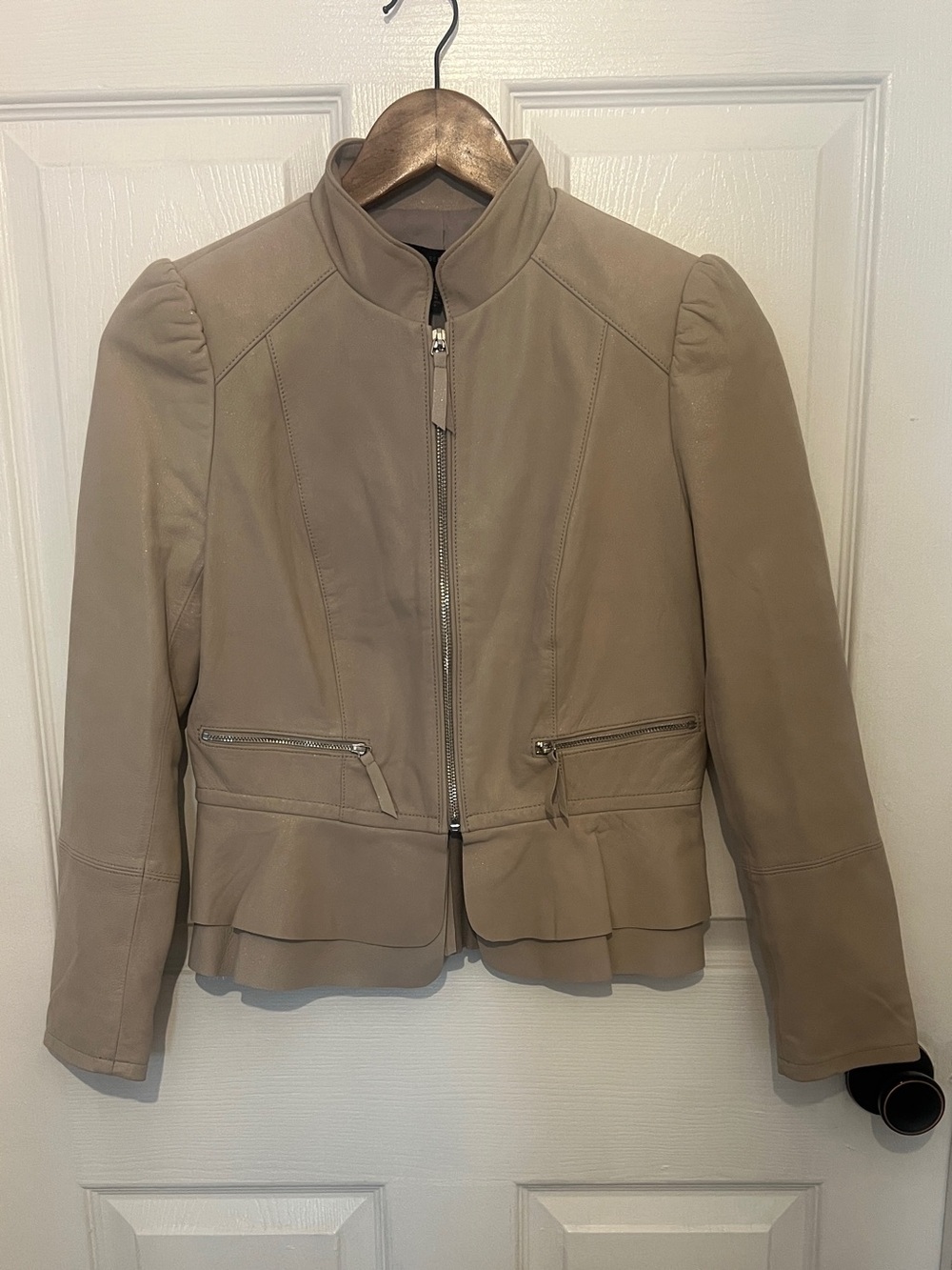 WHITE HOUSE BLACK MARKET Women’s Taupe Leather Peplum Stand Collar Moto Jacket